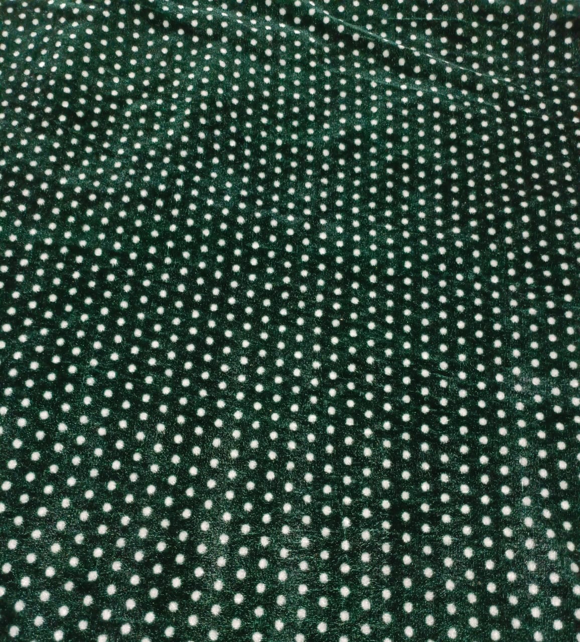 Velvet in Polka suit