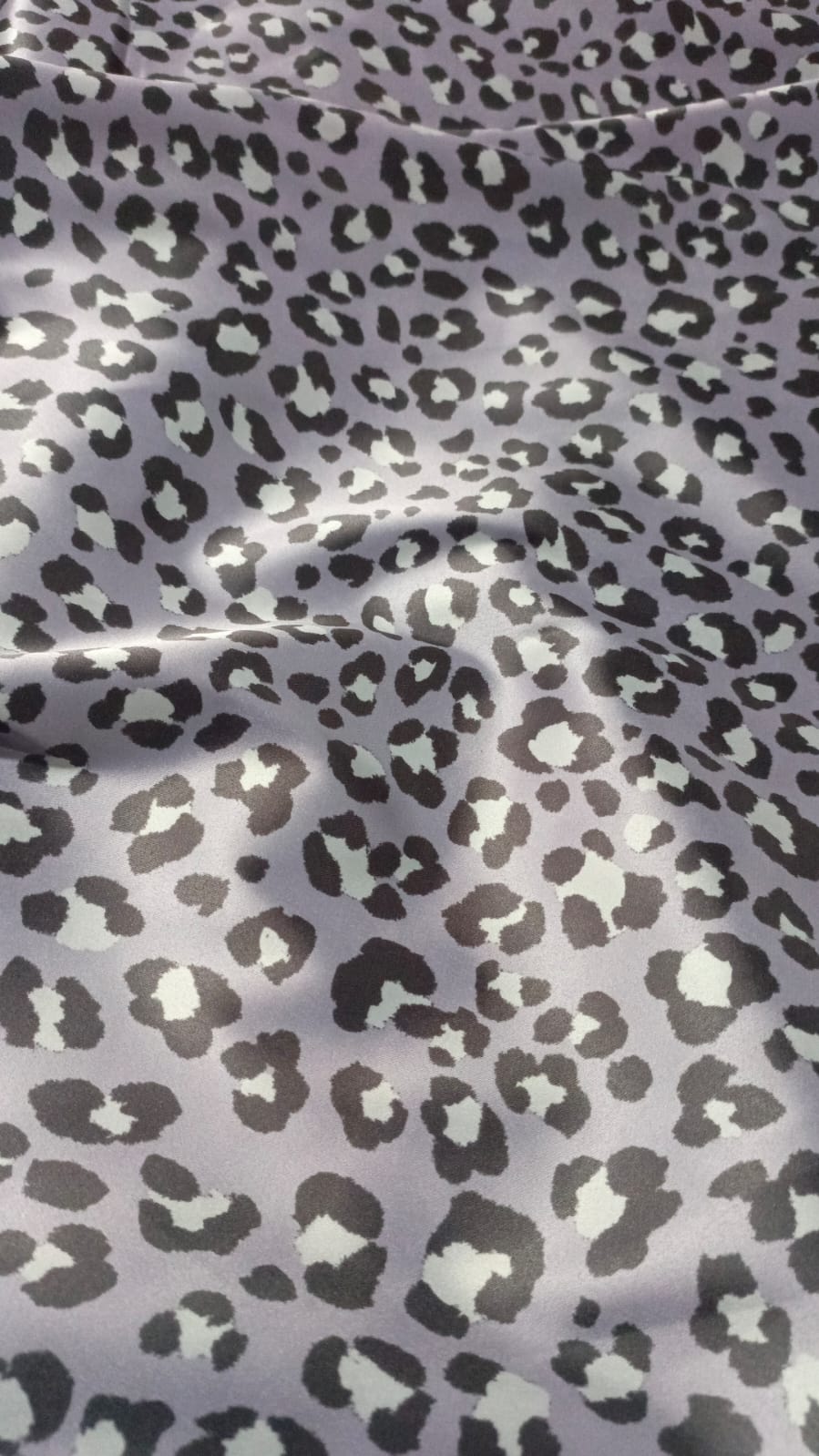 Shamoz Silk Unstitched Suit – Premium Quality Fabric for Women