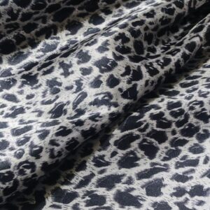 Shamoz Silk Unstitched Suit – Premium Quality Fabric for Women